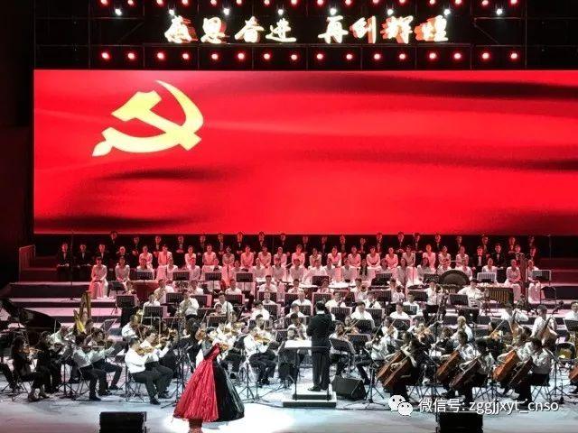 听闻儿子要当驸马,寡母直言想嫁人了